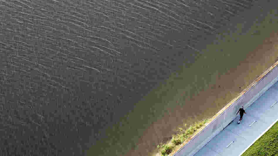 17th Street Canal Levee 17th Street Canal Levee